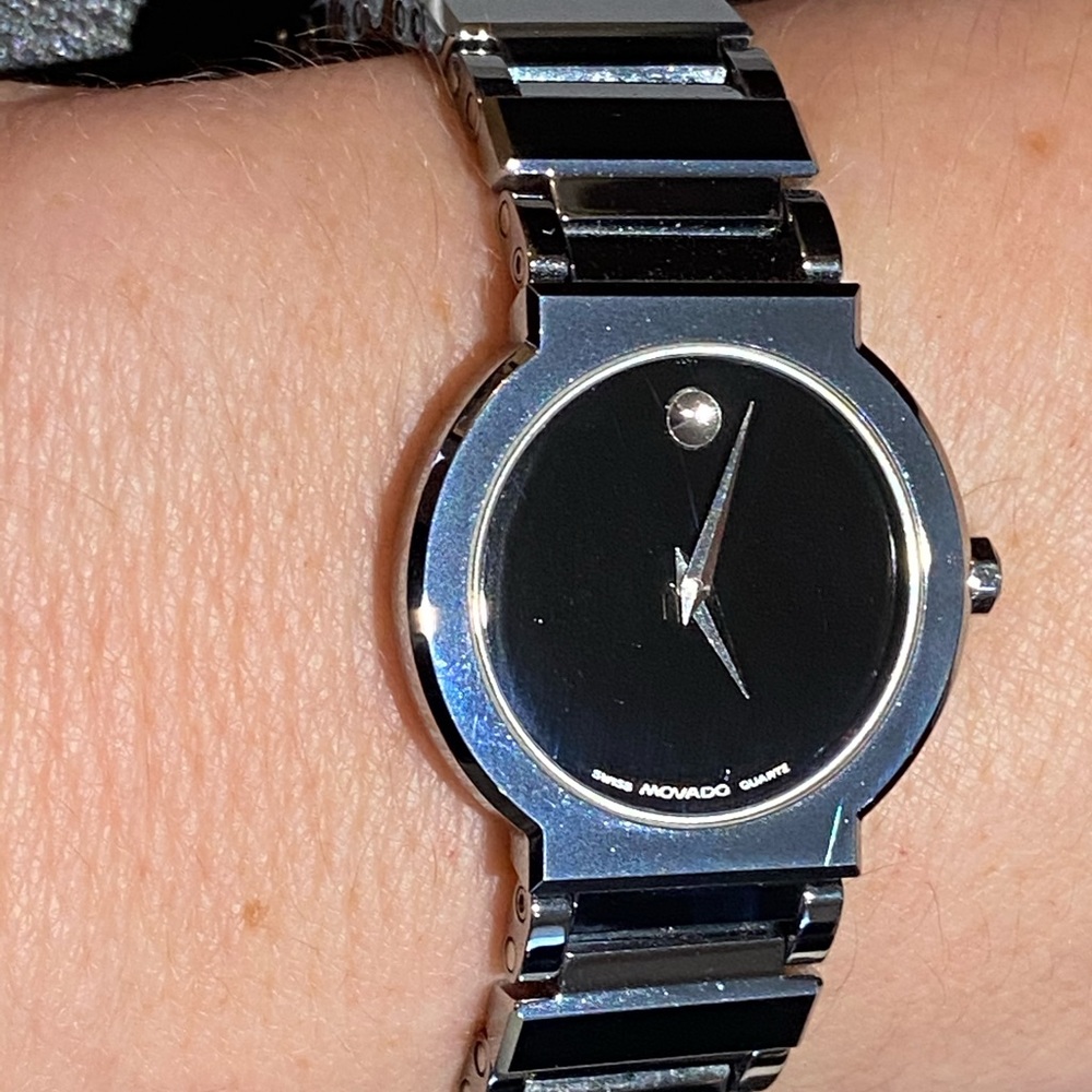 Swiss Movado Quartz Women’s Watch